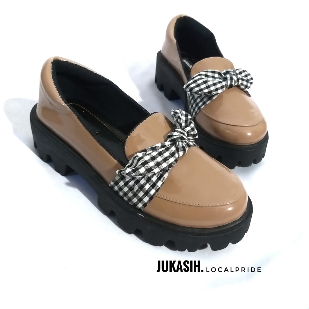 sepatu wanita loafer pita