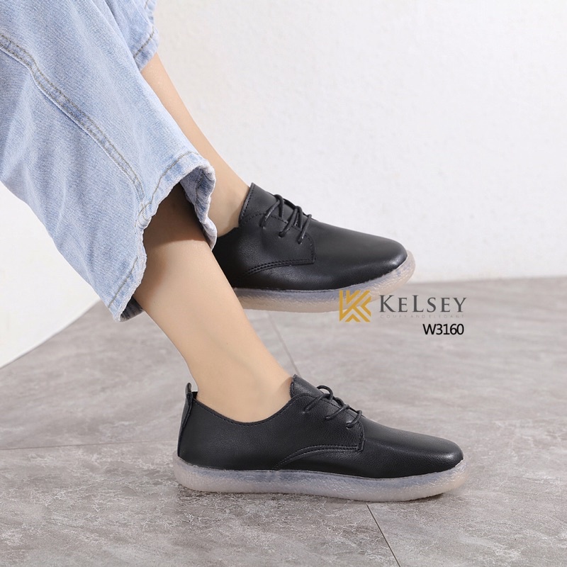 Kelsey Sepatu Kulit 2cm Wanita W3160