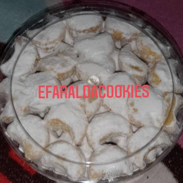 

Kue putri salju 500 gram