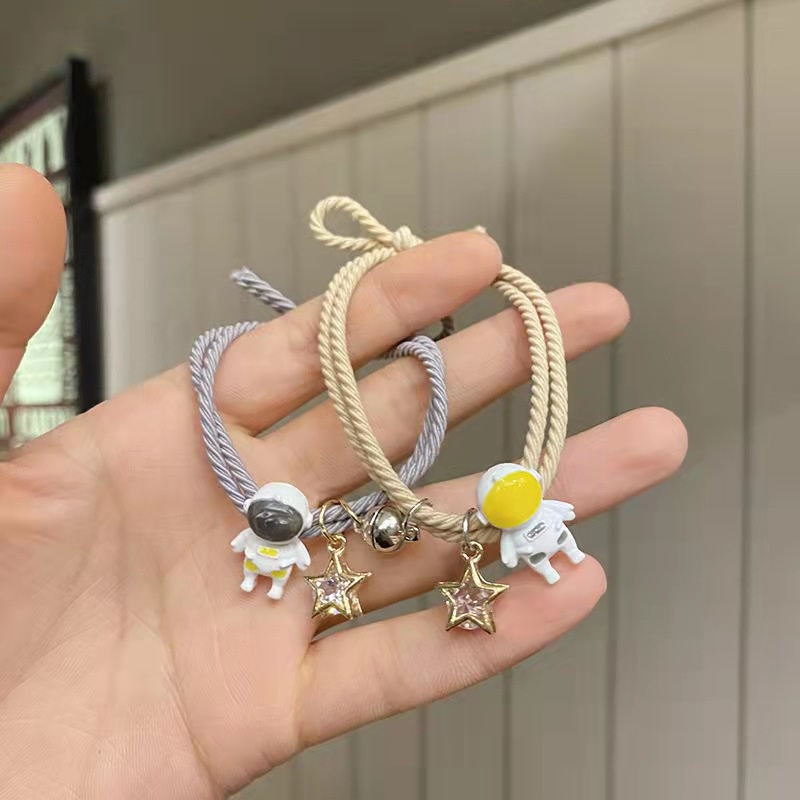 Gelang Couple Karet Astronot Persahabatan / Gelang Astronot Dengan Aksen Bintang