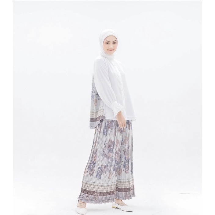 NUNA Kamma Pleats Set (praya) by nuna_id