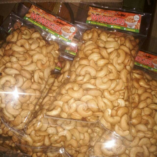 

Kacang mede goreng Super