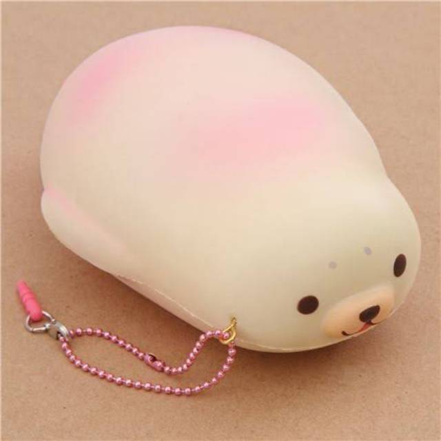 RARE Squishy bekas Punimaru Jumbo Mochi Seal Peach Licensed