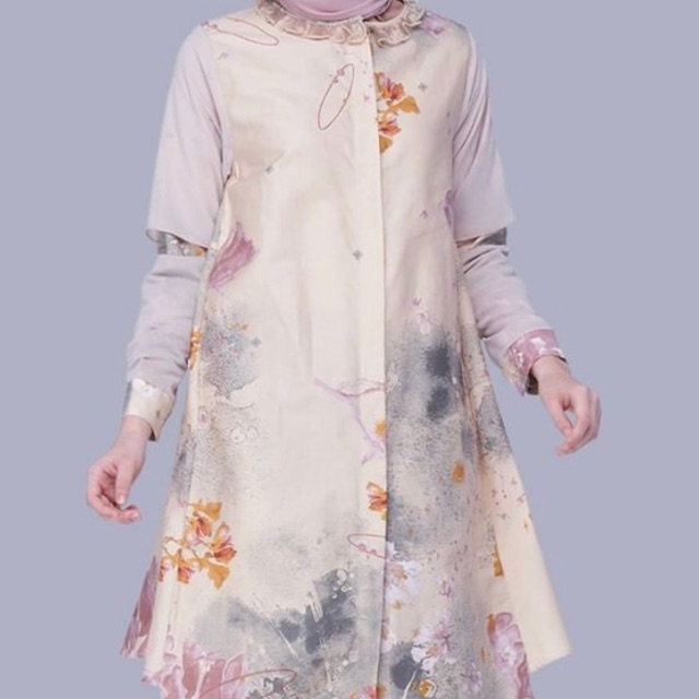 Gelanic tunik Ria Miranda