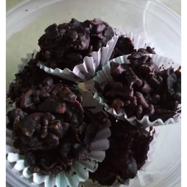 

Cereal Choco Crunch cookies by Evellyne Kitchen
