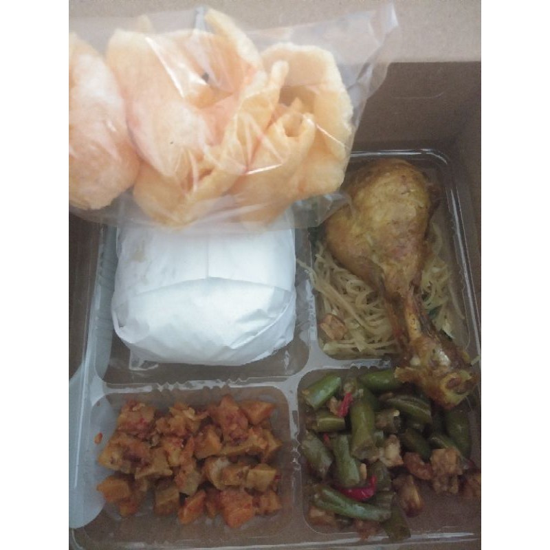 

Nasi Box termurah di depok ( Grogol - Limo )
