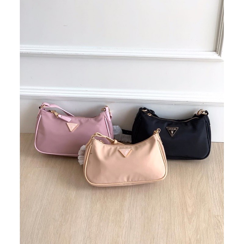 Guess paris slingbag GB390