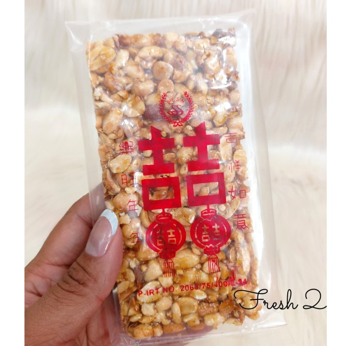 

KERING-KUE- KUE SANGJIT TENG-TENG KACANG/SANGJITAN/WEDDING/PAKET SANGJIT -KUE-KERING.