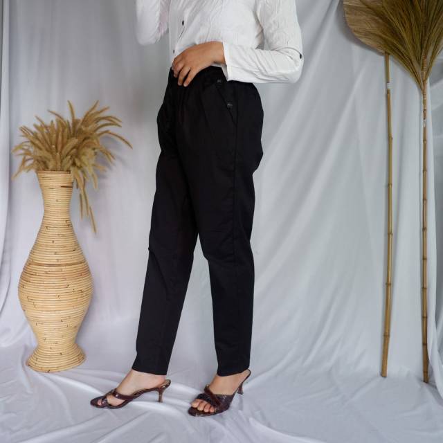 BAGGY PANTS KATUN STRETCH VARIASI KANCING KANTONG