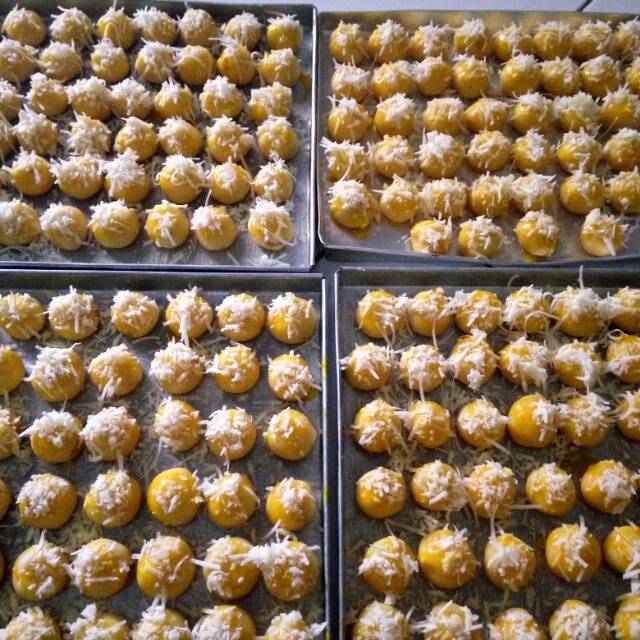

Aneka kue kering