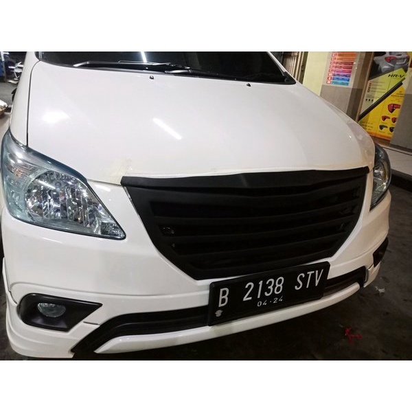 Grill innova 2014-2015 full black