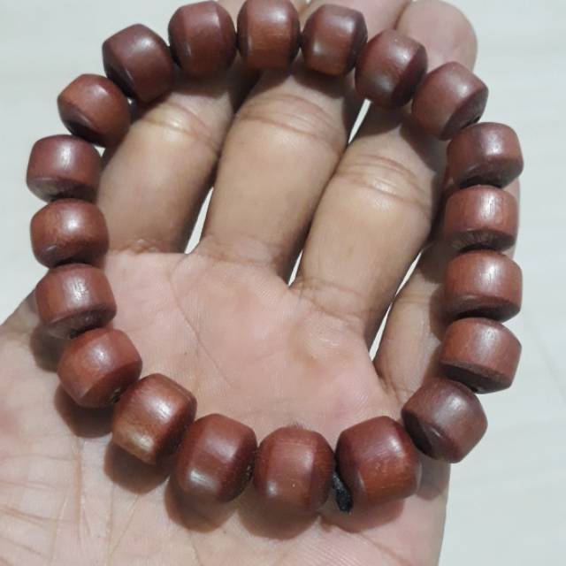 Gelang kayu kembang kantil merah asli 10 mm