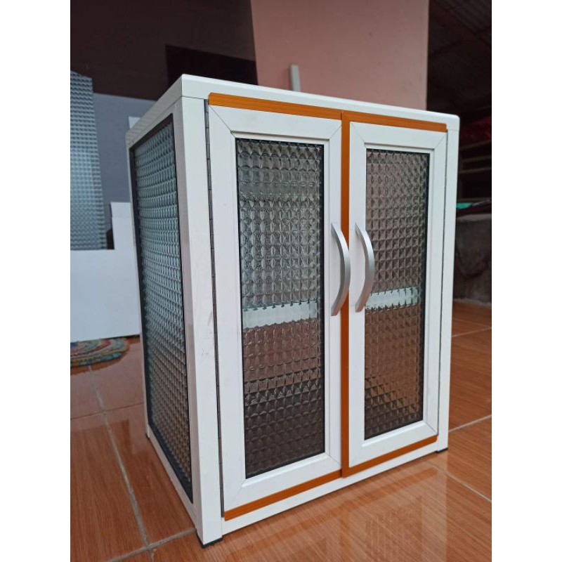 tempat penyimpanan lauk pauk