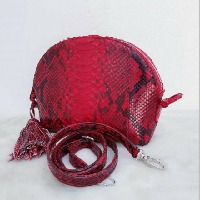 Tas kulit ular oval moon uk 20