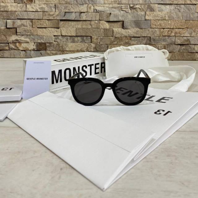 Kacamata GentleMonsterMamars