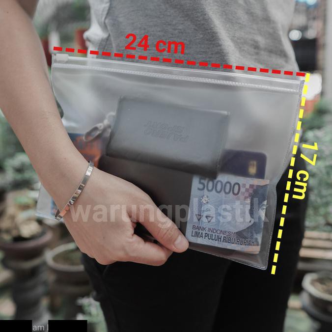 

Map Plastik / Zipper Bag A5 / Tempat Pensil - Buram