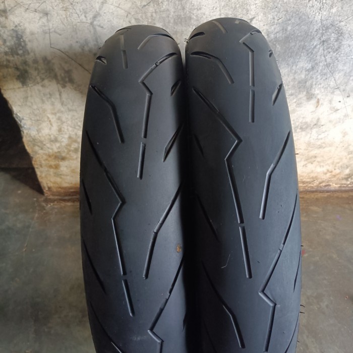 ban seken ukiran sepasang uk 90/90-100/80 ring 14 merk pirelli