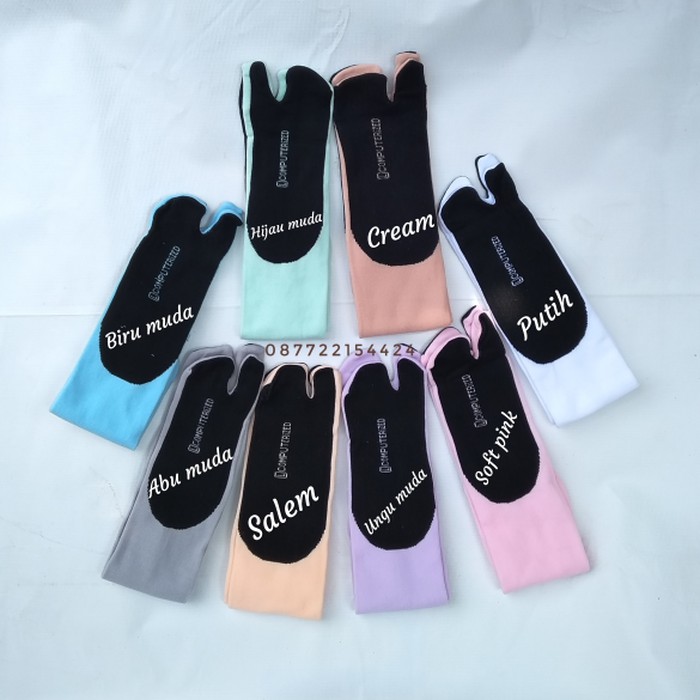 [BRAND HUSNA HIJAB] Kaos Kaki Jempol Polos Telapak Hitam / Kaos Kaki Nilon