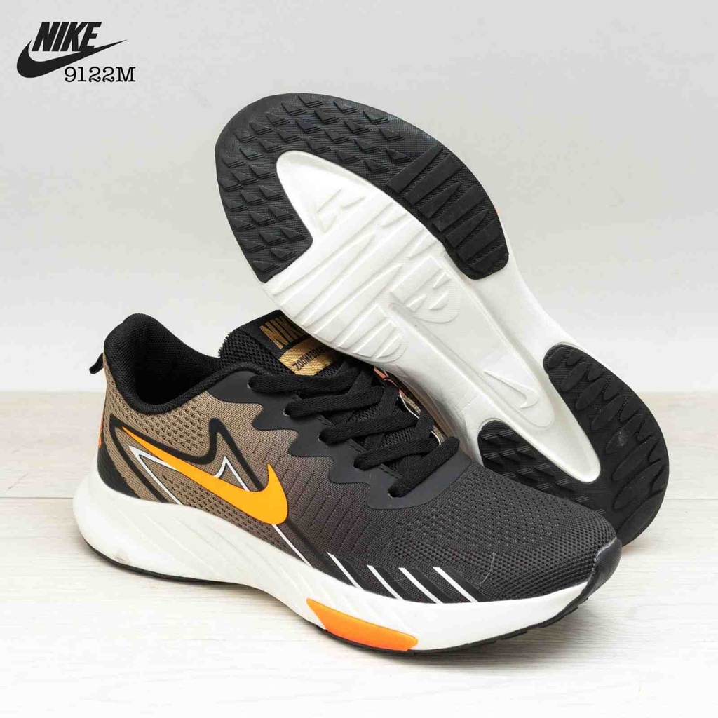 SEPATU COWOK ZOOM PEGASUS 9122M