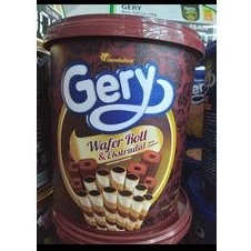 

gerry wafer roll 350gr/wafer rasa coklat