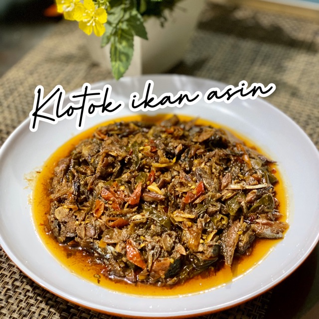 

Klotok Ikan Asin