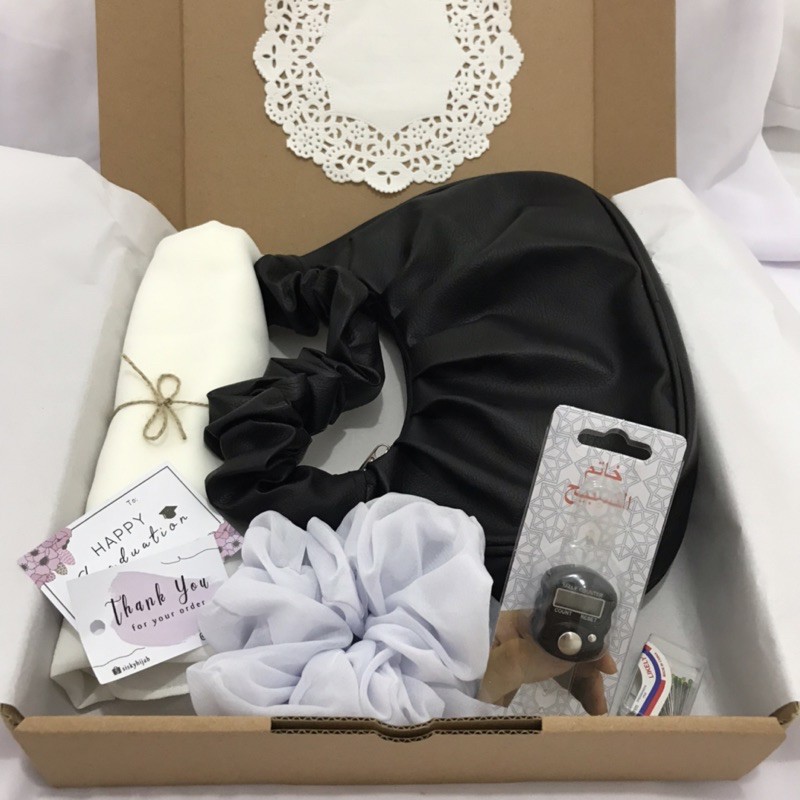 

HAMPERS TAS WANITA TERMURAH || GIFT BIRTHDAY || GIFT GRADUATION || GIFT WEDDING