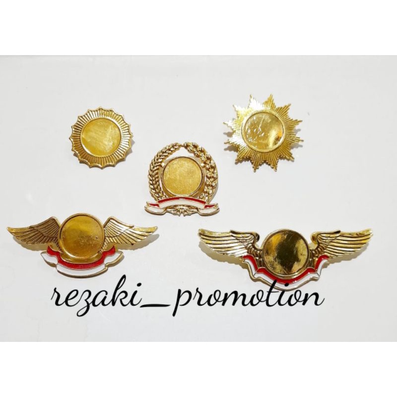 Pin logo custom magnet