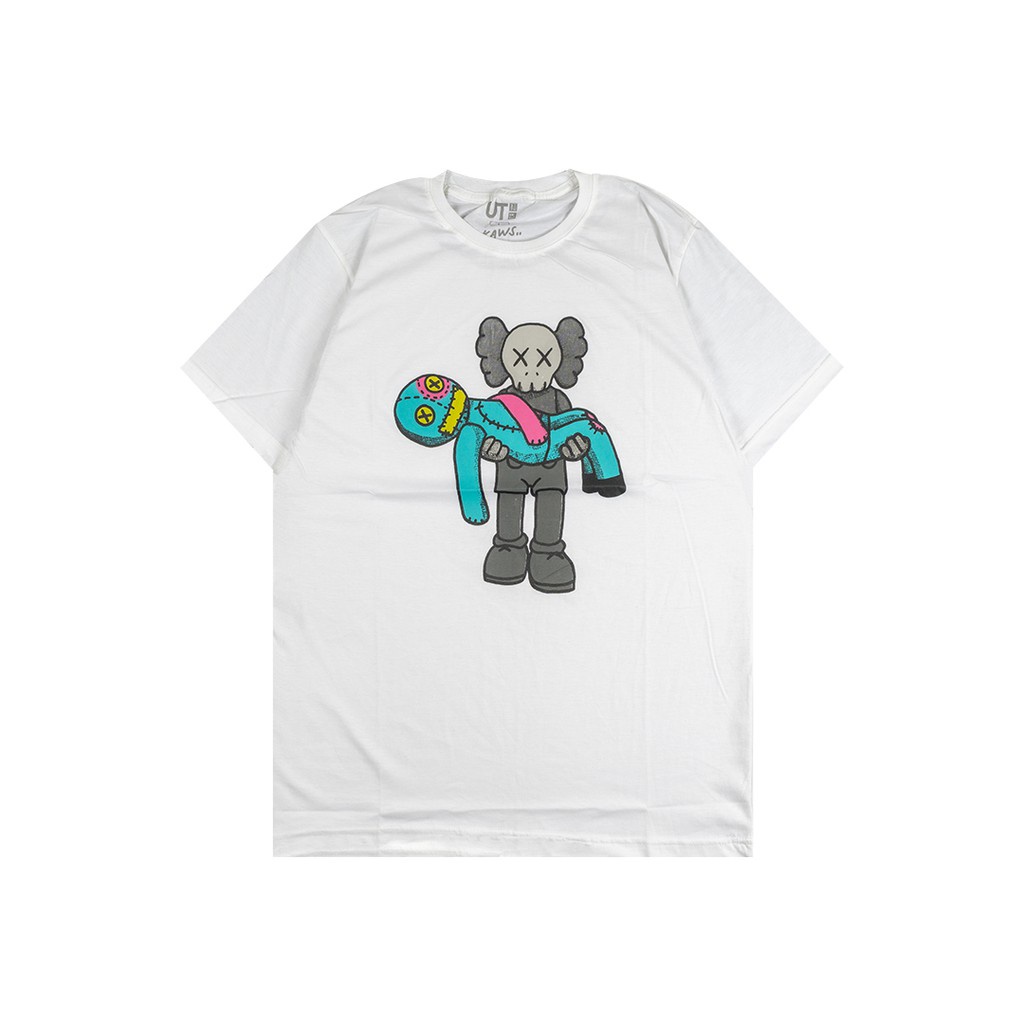 KAOS UNIQLO x KAWS FULL TAG / Kaos Distro Graphic Tee Baju Tshirt Uniqlo Tee