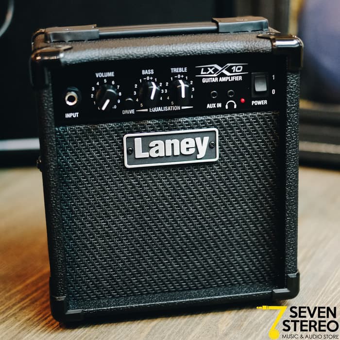 LANEY LX 10 GUITAR AMPLIFIER LX10