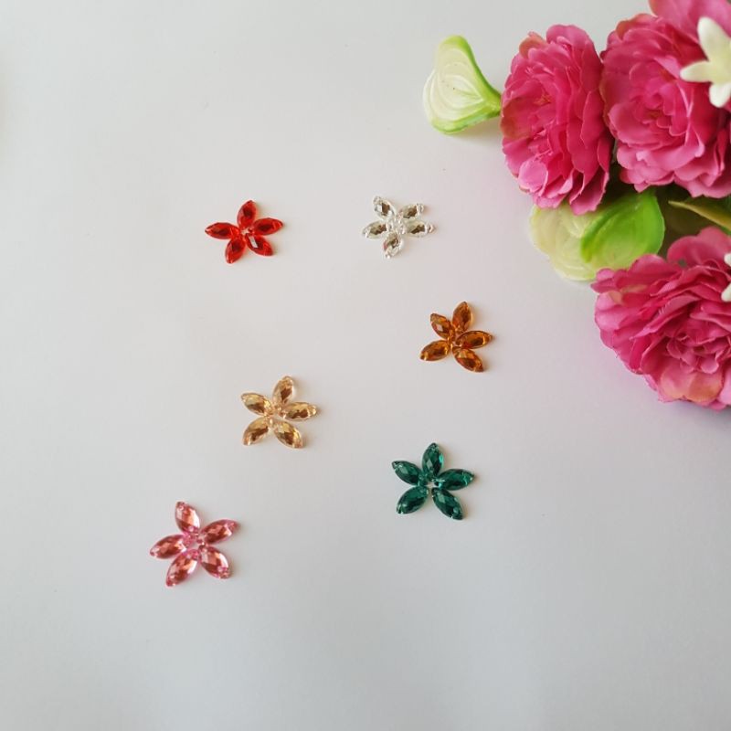 Mote Kristal Payet Kristal Jahit Daun 10x5mm