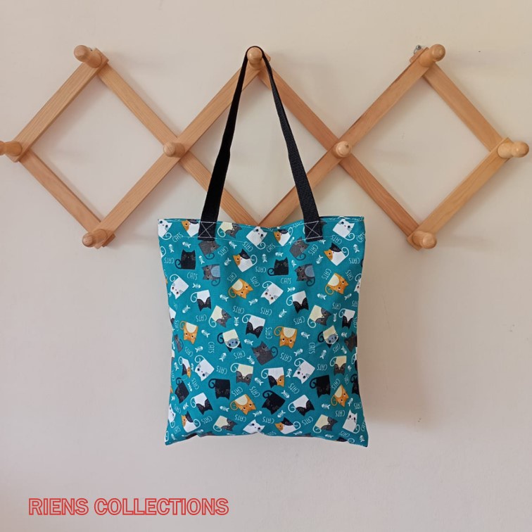 TOTEBAG KANVAS TOTEBAG WANITA TAS WANITA BAHAN KANVAS MOTIF KUCING TOSCA. TAS CANVAS TAS WANITA TOTE BAG CANVAS TAS KANVAS MOTIF TAS KANVAS JOGJA RIENS COLLECTIONS