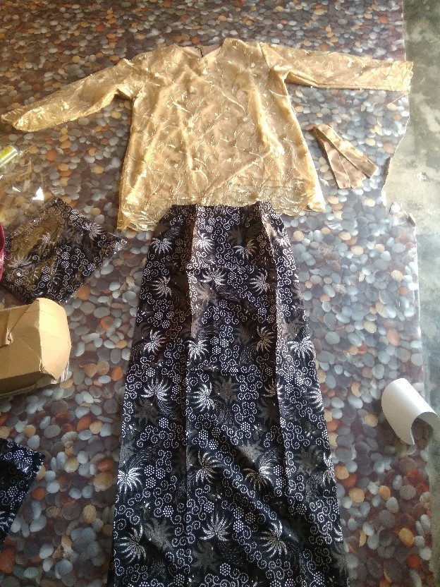 Seragam Batik Savana Couple Batik Savana