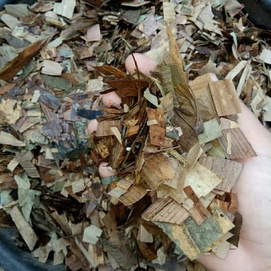 Media Tanam Kompos Daun Bambu - Cacah Daun Bambu
