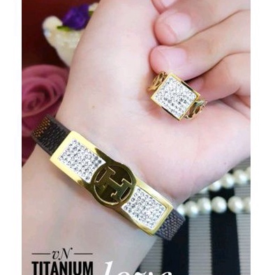 Titanium Set Perhiasan Wanita Gold 48228