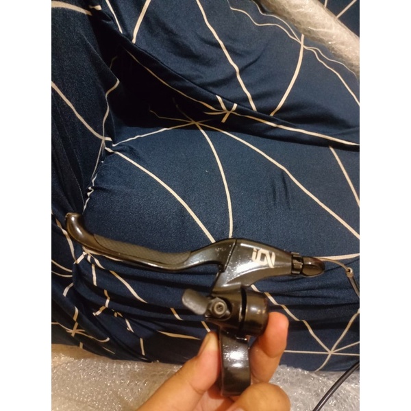 Handgrip ion dan brakelaver ion copotan pikes gen 1