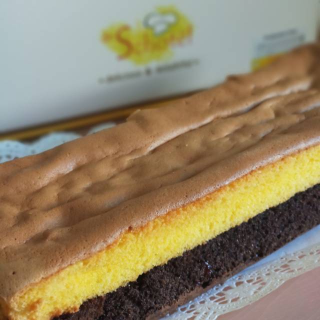 

Lapis Surabaya Imut