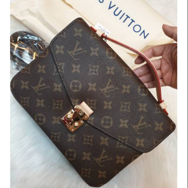 Tas LV Metis Pochette Semi Ori grade AAAA
List Kulit Asli Bisa Matang 
Mirror Quality