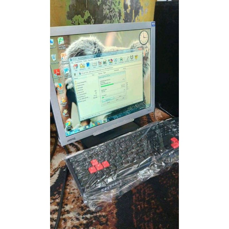 Komputer murah full set siap pakai