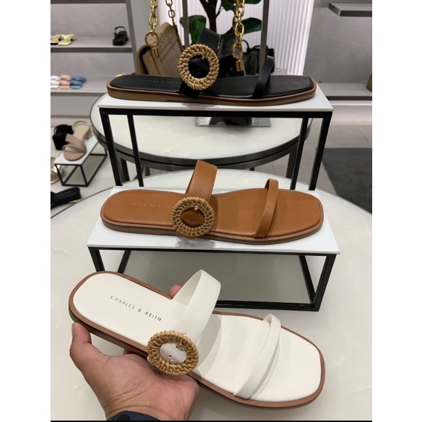Sandal Wanita Flat Shoes Charles & Keith Original Store 2