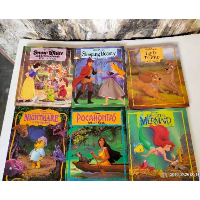 WALT DISNEY POP-UP BOOK Disney Press