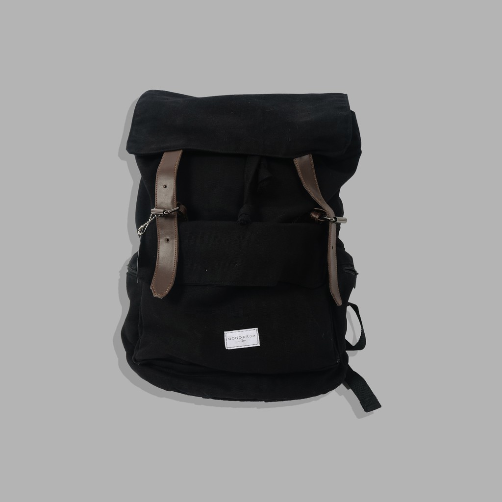 Tas Pria Backpack Hitam Monokrom