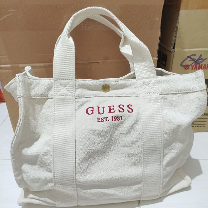 Preloved Tas Guess Jeans