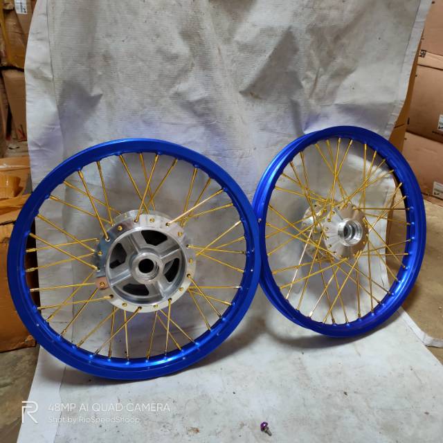 Velg Cb150R Old/New JariJari Gold Velg Biru