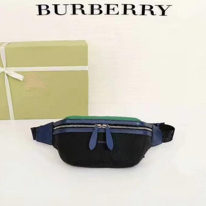 Waist Bag Burberry Classic Plaid Belt Bag / Waist Bag Pria Ginalestari556