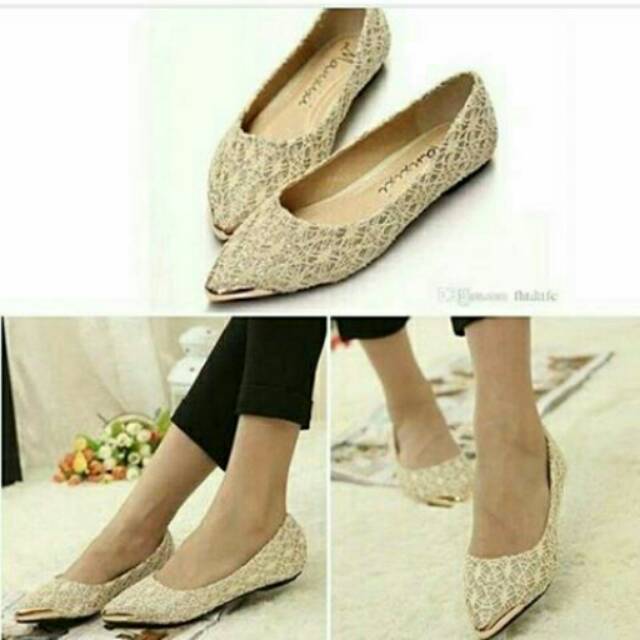 Brokat flat