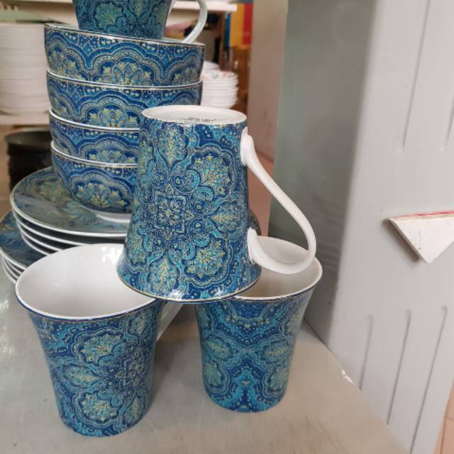 Dinner set merk sango keramik #011