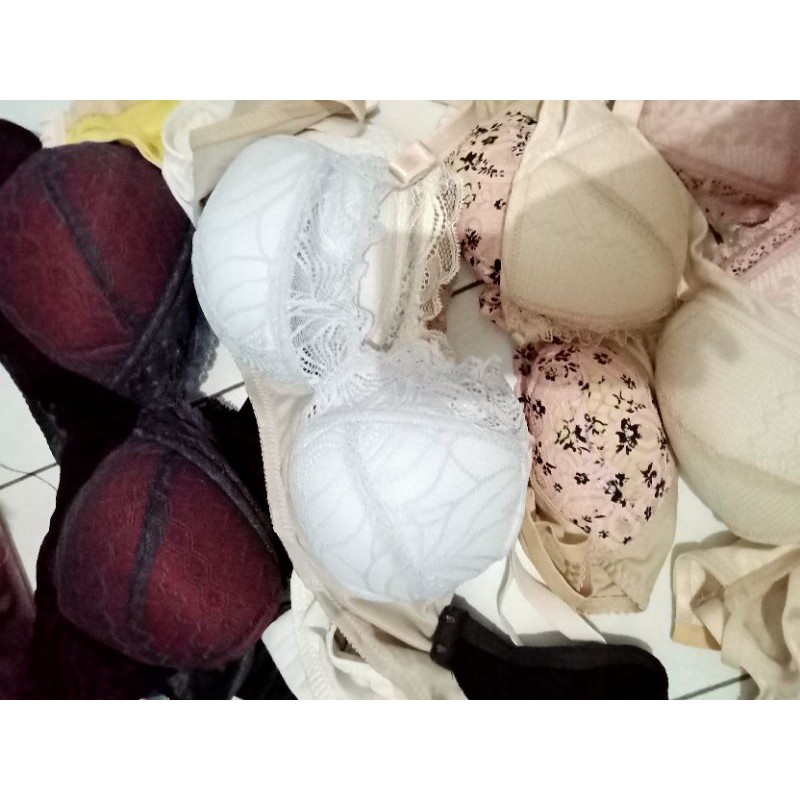 BH tanpa kawat ukuran 34 sampai 40