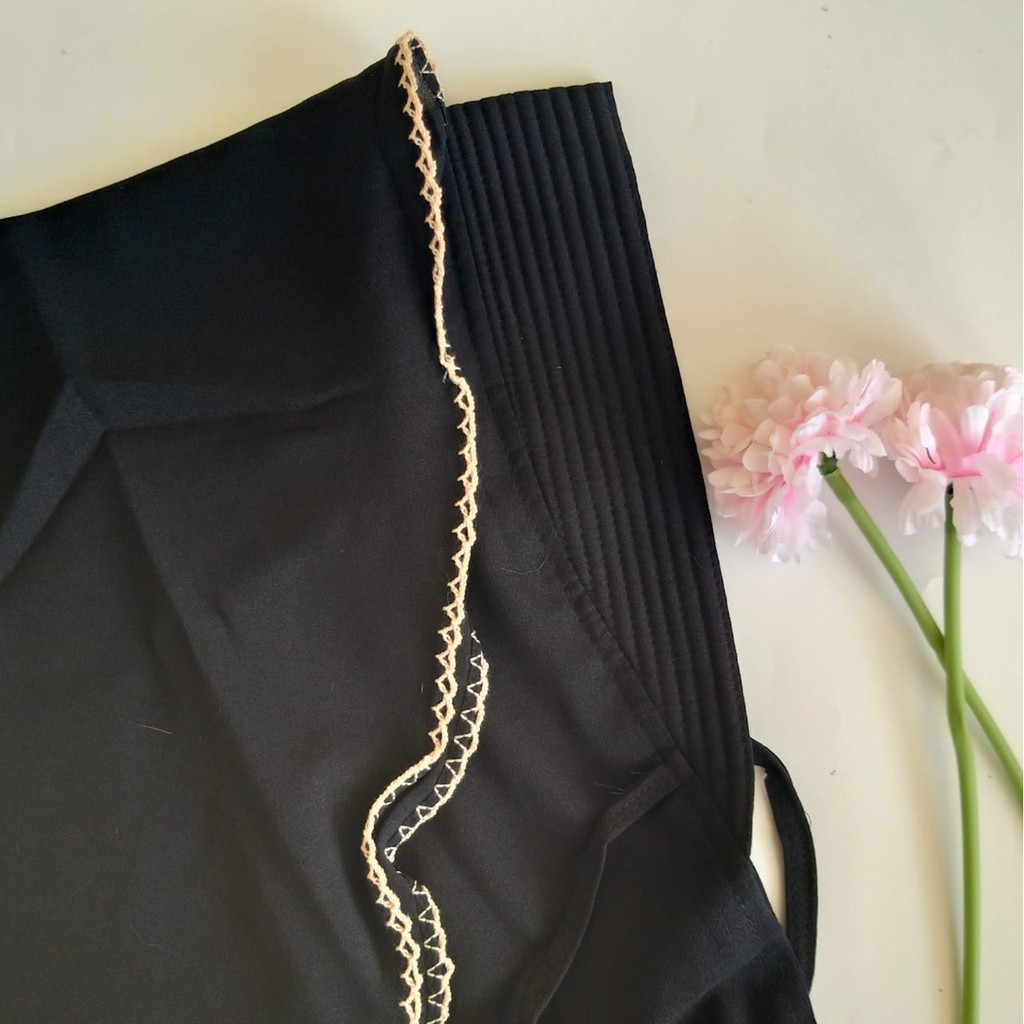 Jilbab Bergo Pet tali List Pichot Size XL/Hijab Bergo Instan Jumbo Modis Mentari-Hitam