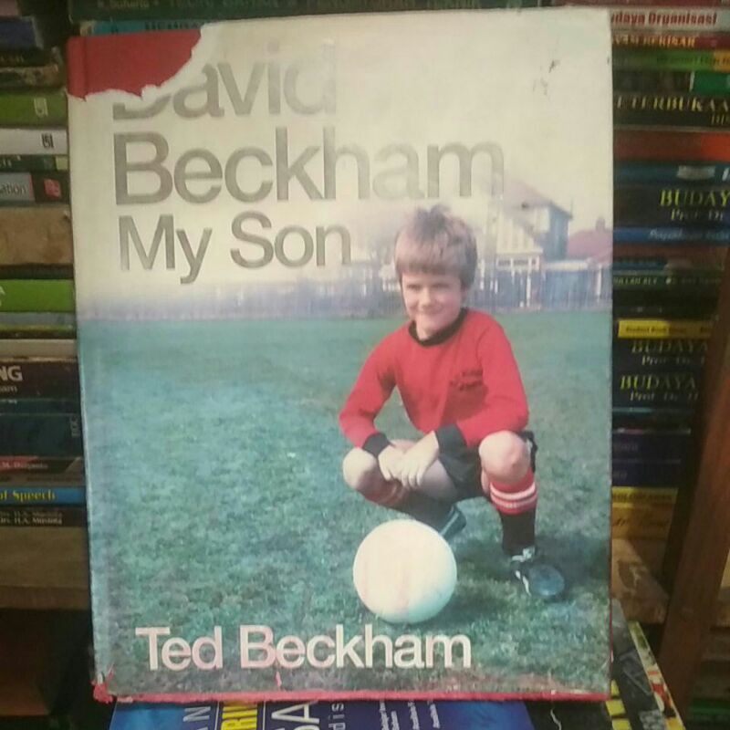 buku David Beckham my son