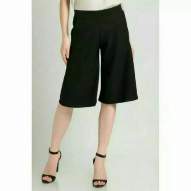 Celana kulot pendek bahan crepe/kulit jeruk